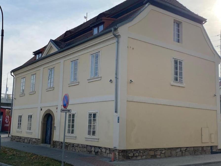Galerie Vila Lucia 5 -Loft Apartman Plzeň Buitenkant foto
