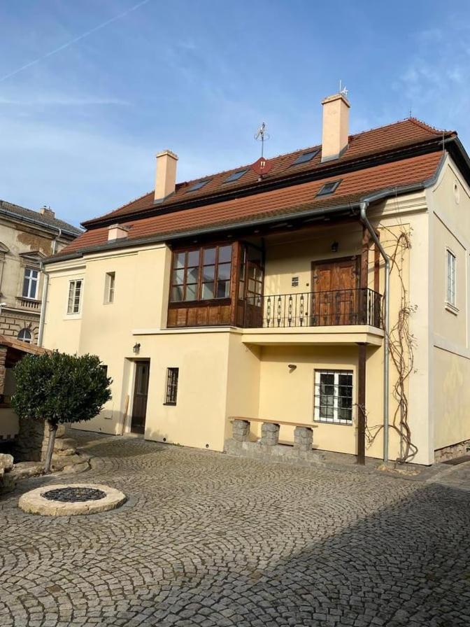 Galerie Vila Lucia 5 -Loft Apartman Plzeň Buitenkant foto